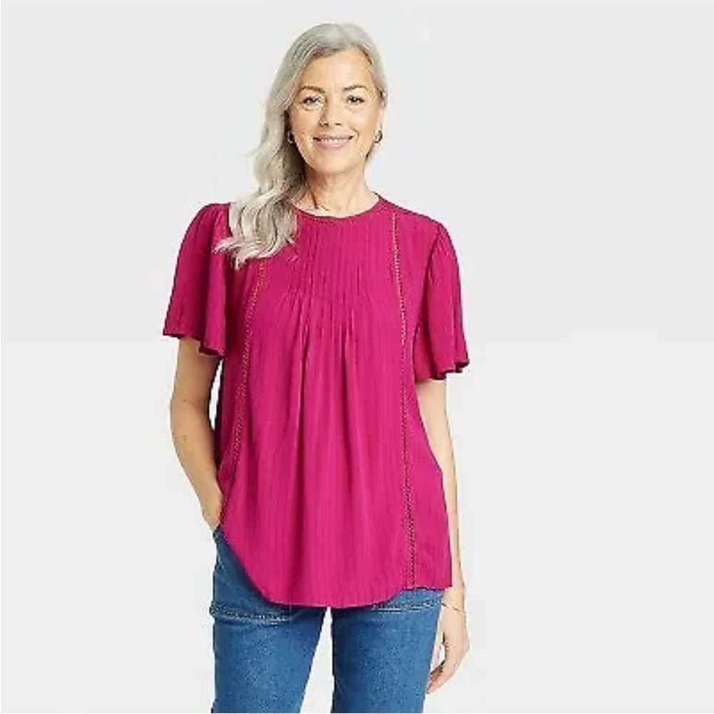 Flutter sleeve eyelet top, new, never worn